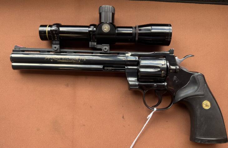 Colt Silhoutte