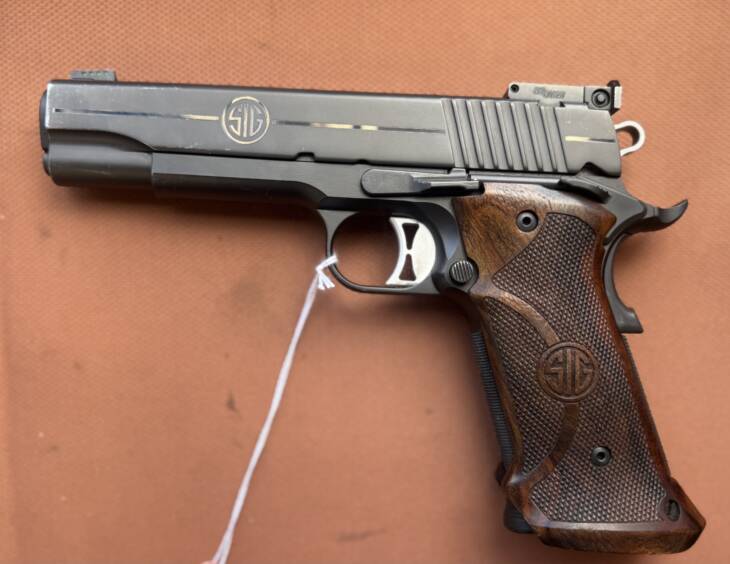 Sig Sauer 1911