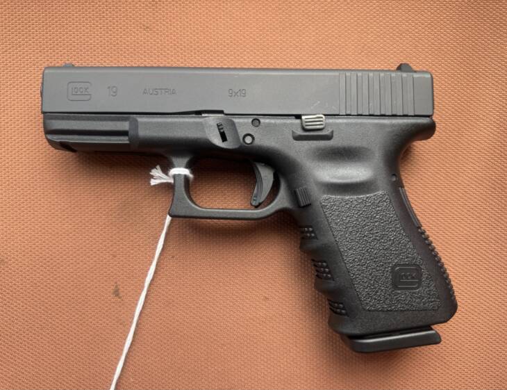 Glock 19